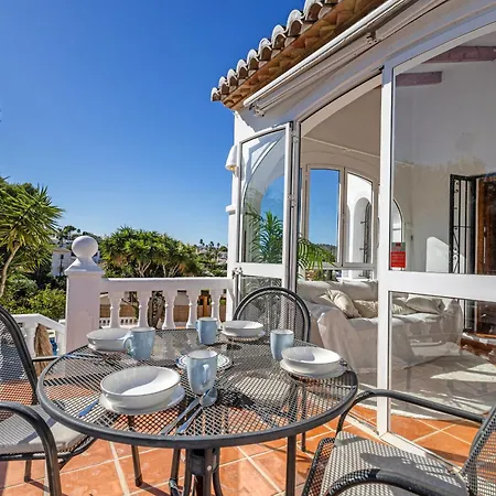 Festina Lente Javea